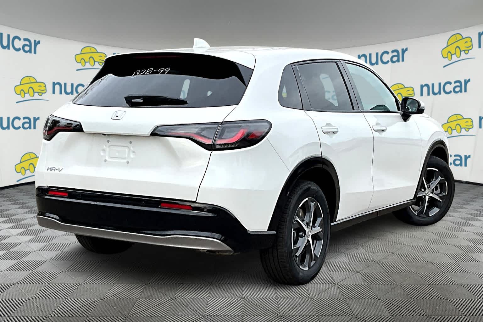 2025 Honda HR-V EX-L - Photo 7