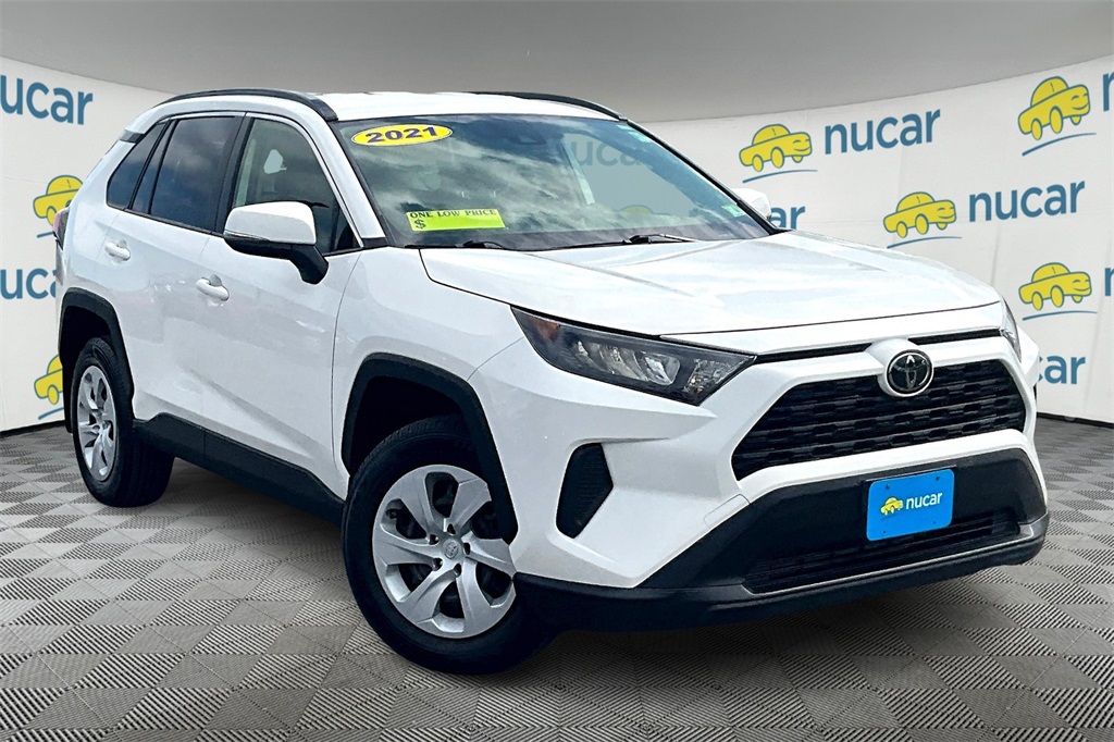 2021 Toyota RAV4 LE