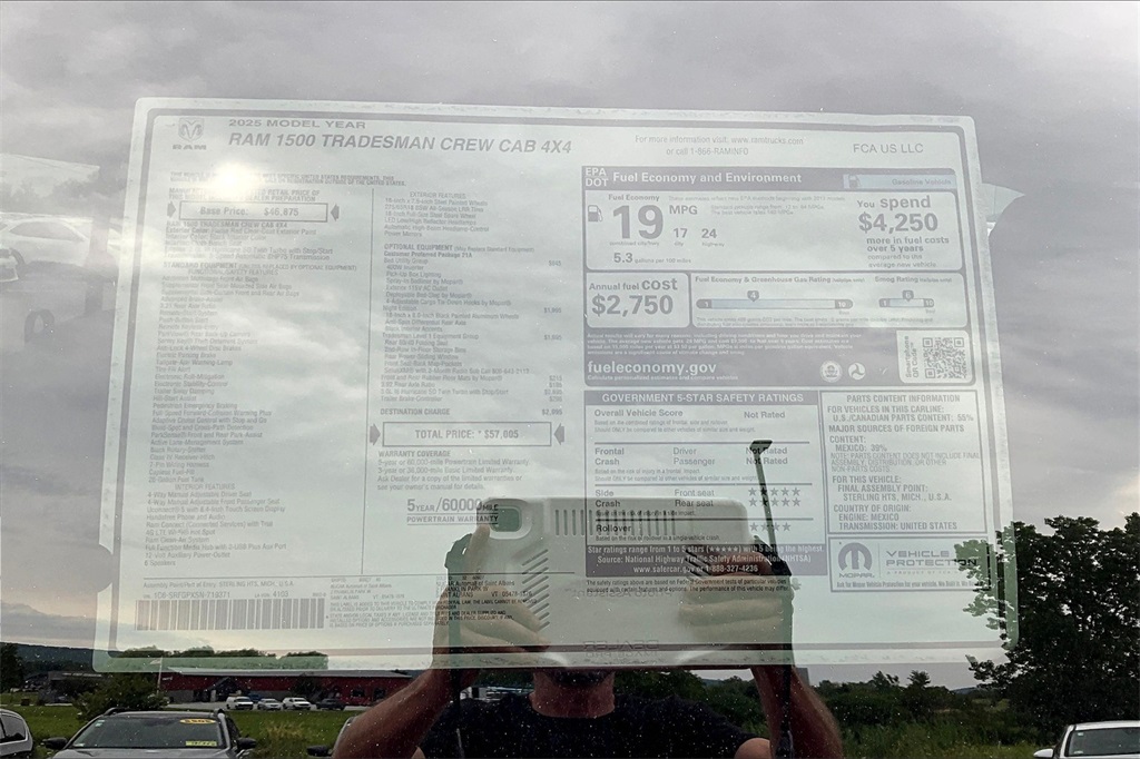 2025 Ram 1500 Tradesman - Photo 18