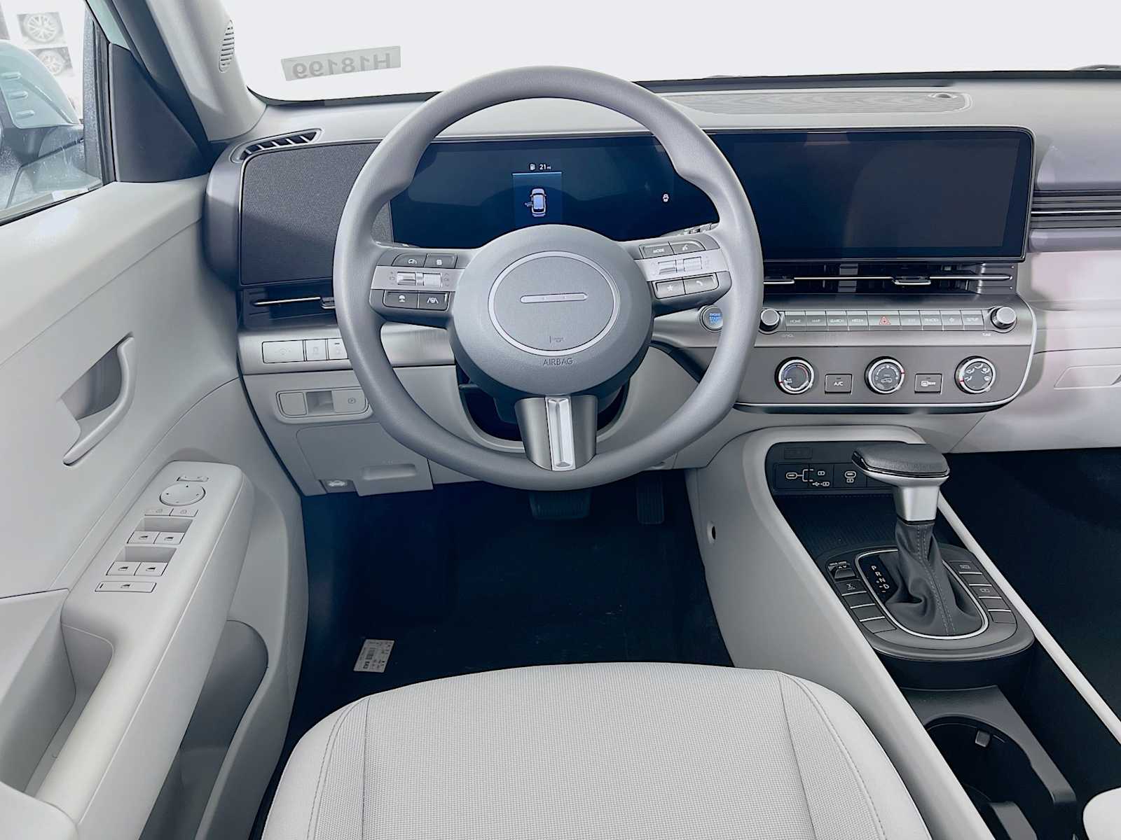 2026 Hyundai Kona SE - Photo 14