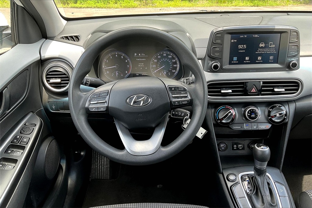 2021 Hyundai Kona SE - Photo 16