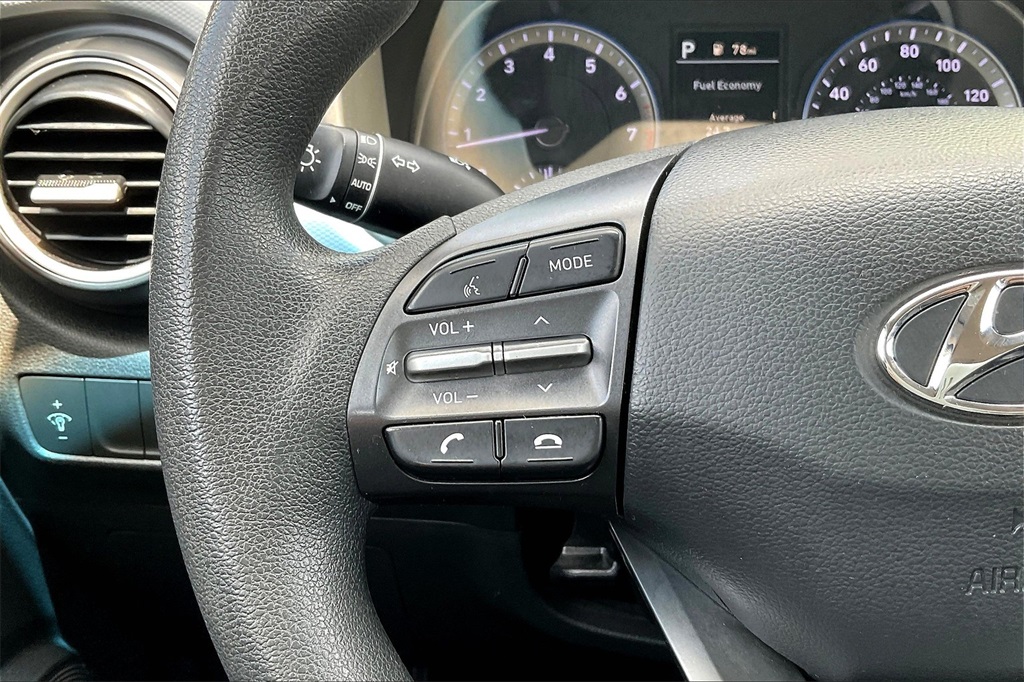 2021 Hyundai Kona SE - Photo 22