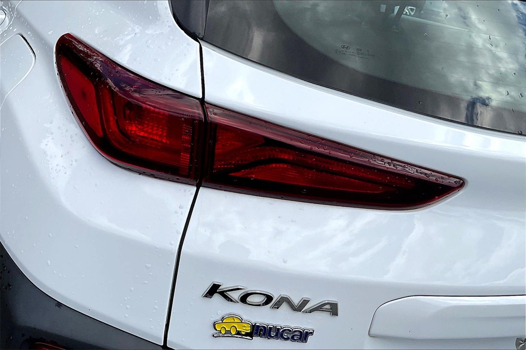 2021 Hyundai Kona SE - Photo 29