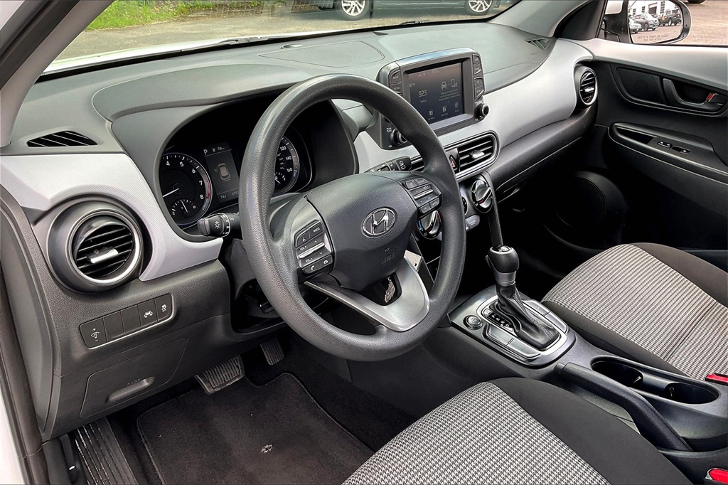 2021 Hyundai Kona SE - Photo 8