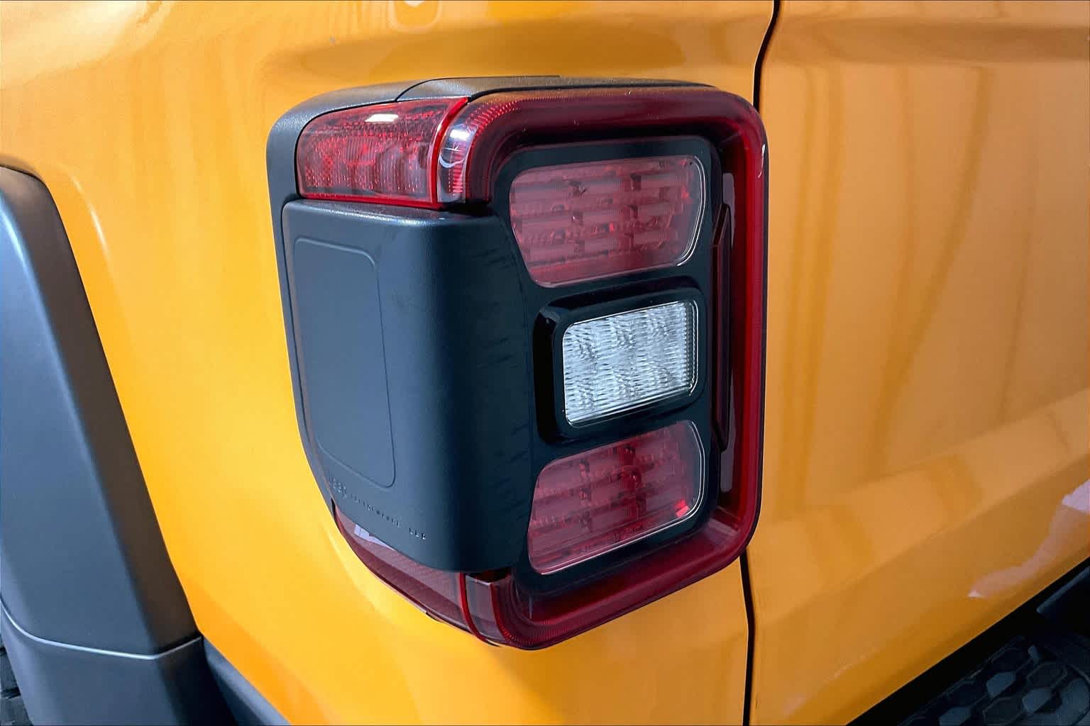 2021 Jeep Gladiator Rubicon - Photo 34