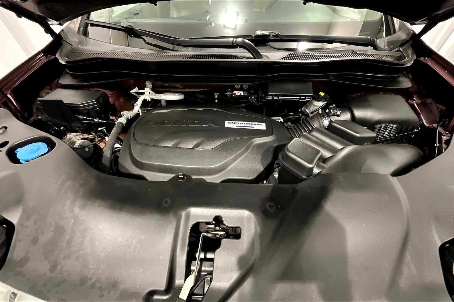 2020 Honda Pilot Touring 8-Passenger - Photo 31