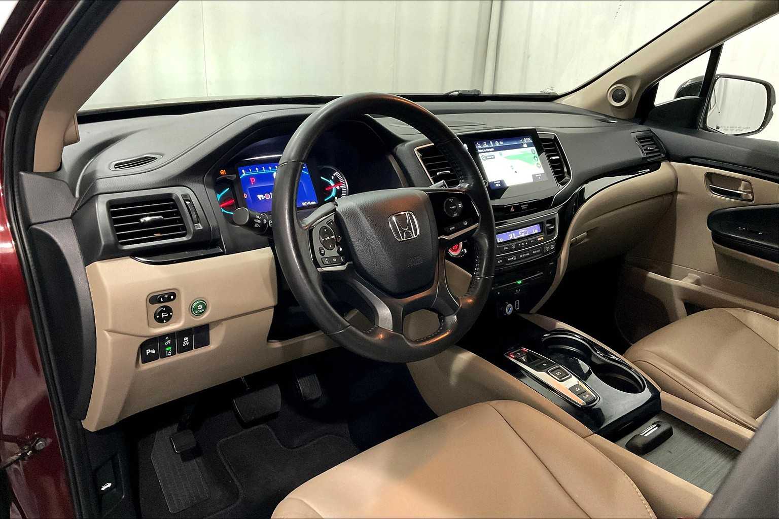 2020 Honda Pilot Touring 8-Passenger - Photo 8