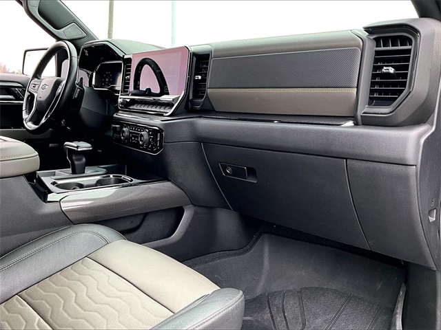 2022 Chevrolet Silverado 1500 ZR2 - Photo 13