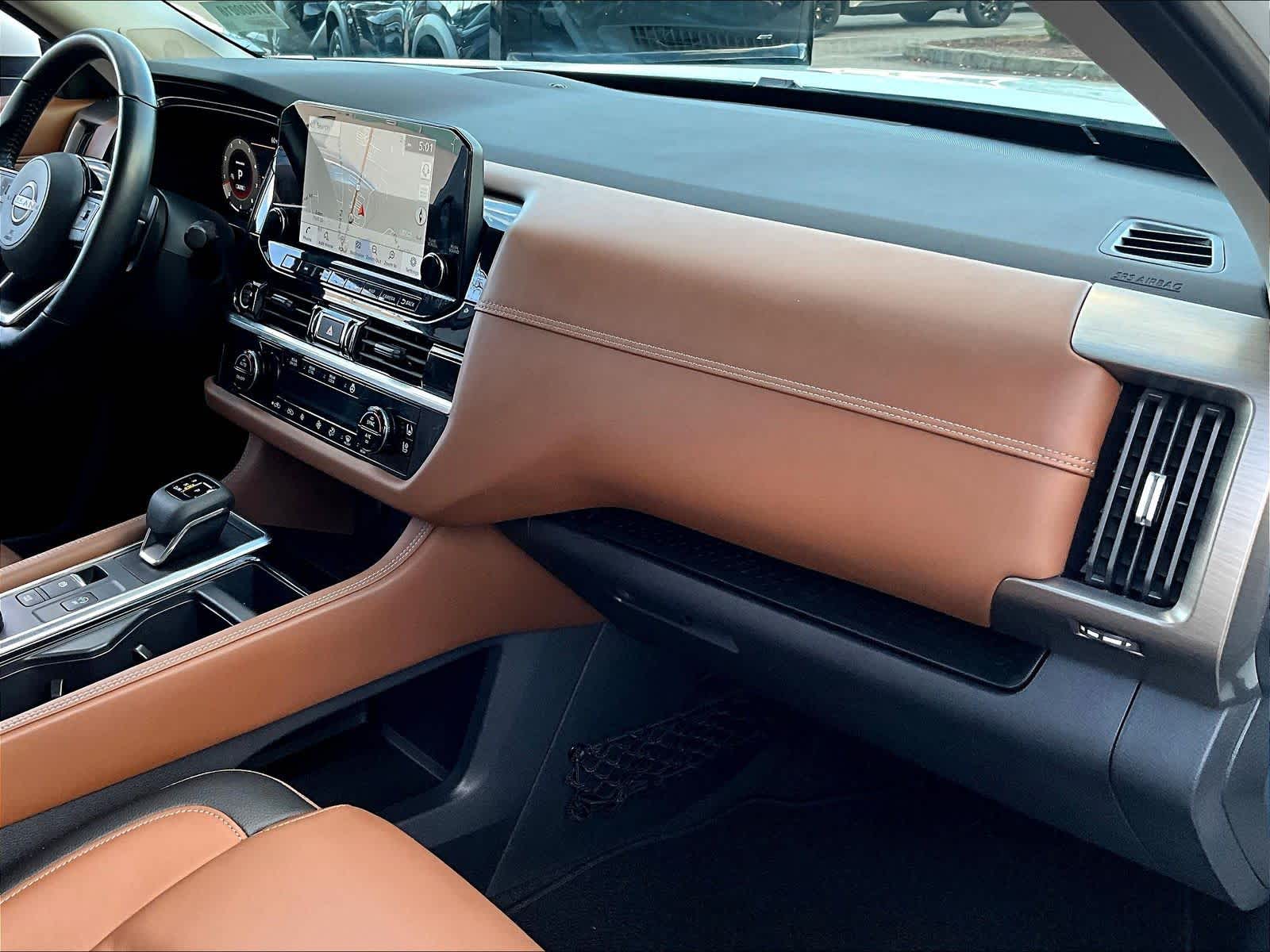 2023 Nissan Pathfinder Platinum - Photo 14