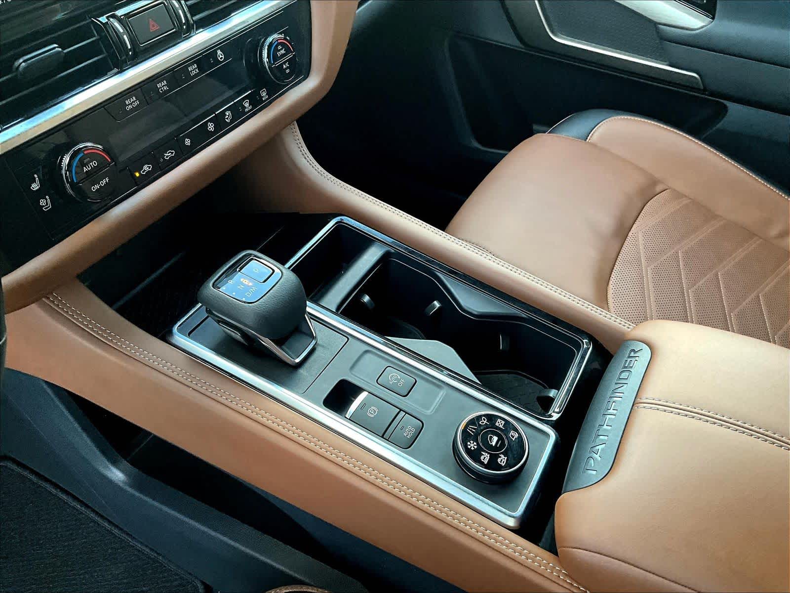 2023 Nissan Pathfinder Platinum - Photo 21