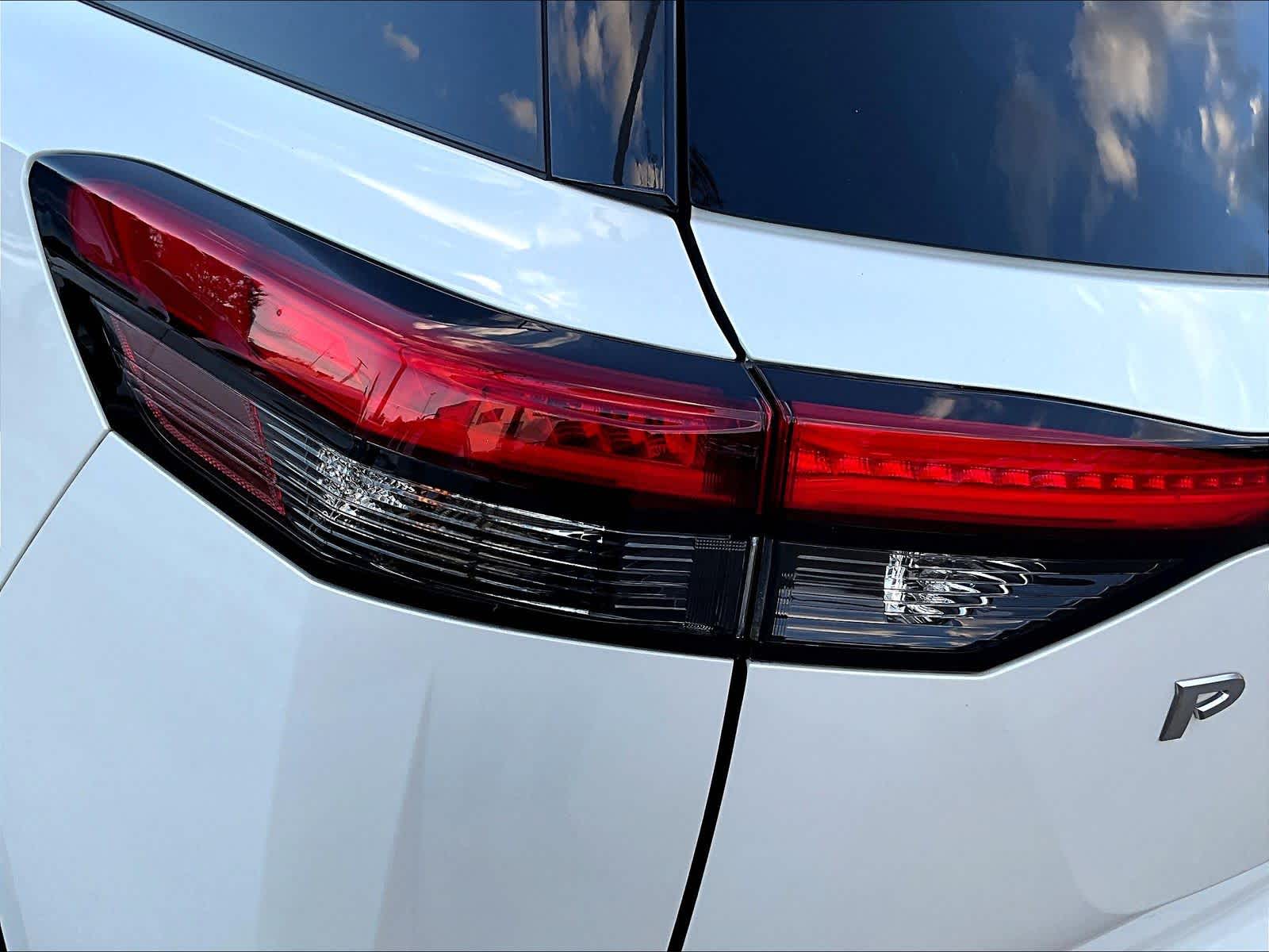 2023 Nissan Pathfinder Platinum - Photo 34