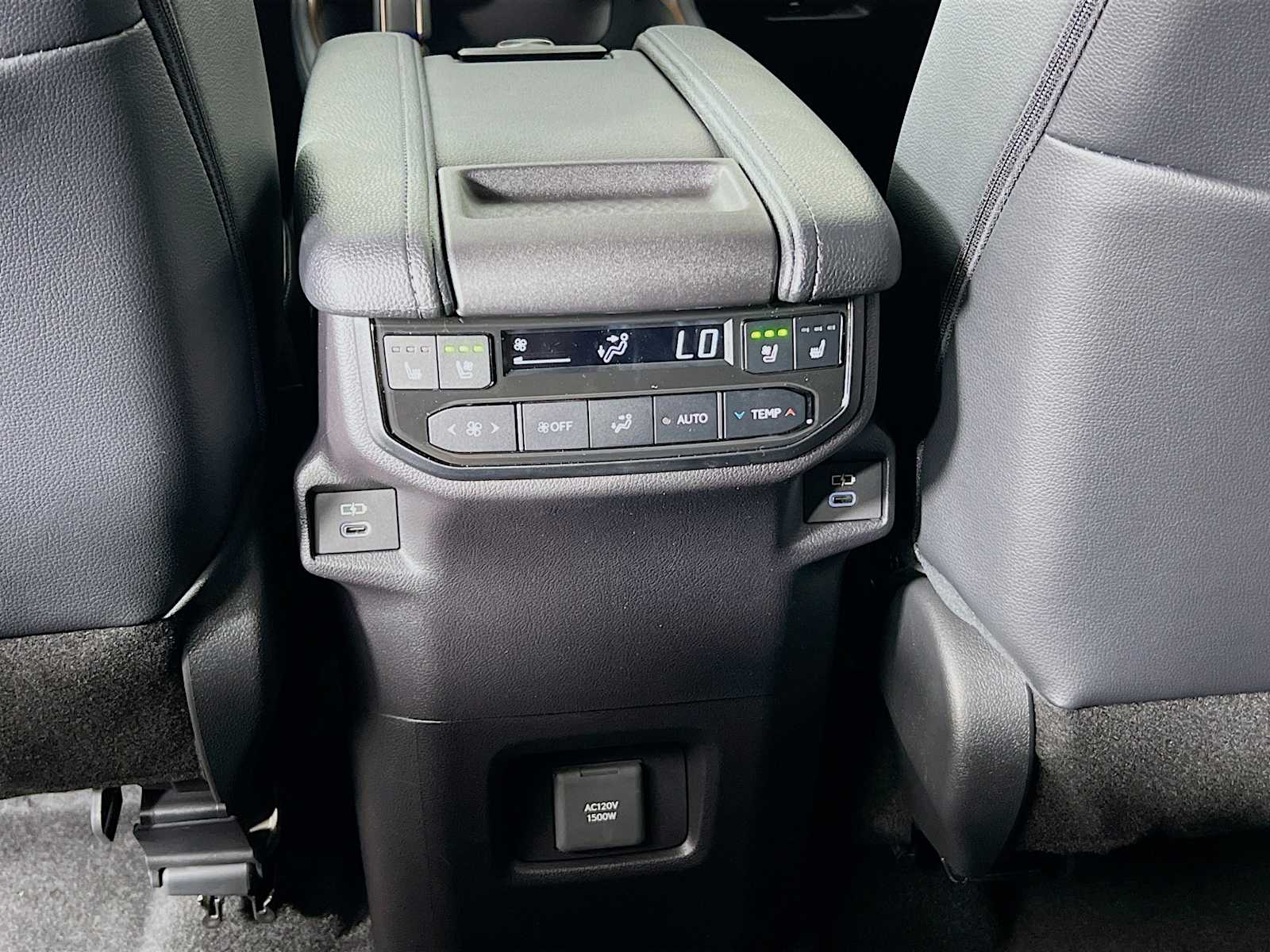 2025 Toyota Grand Highlander Hybrid MAX Platinum - Photo 14