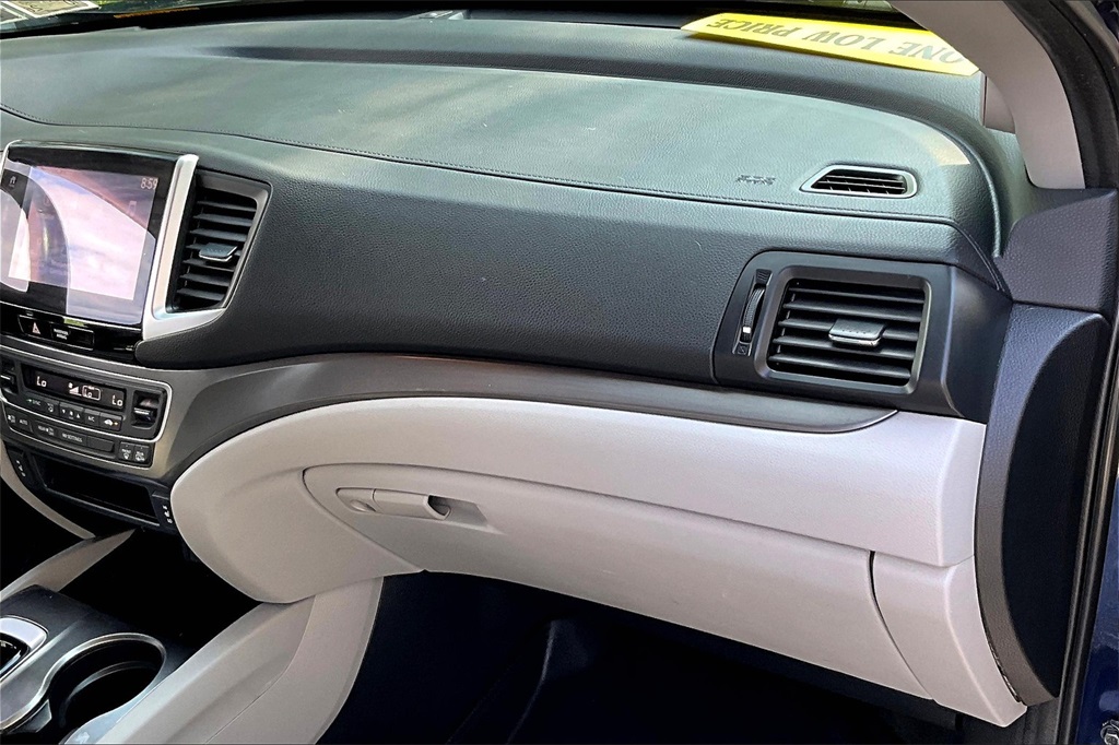 2017 Honda Ridgeline RTL-T - Photo 13