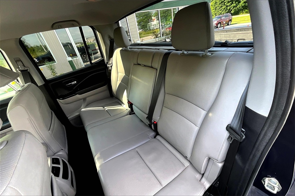 2017 Honda Ridgeline RTL-T - Photo 15