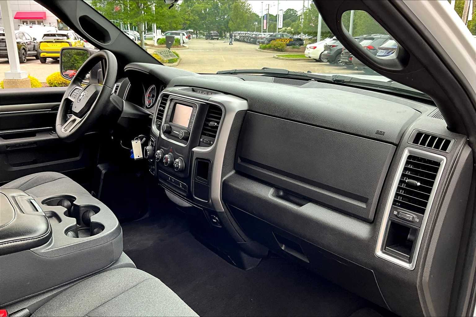 2022 Ram 1500 Classic Warlock - Photo 14