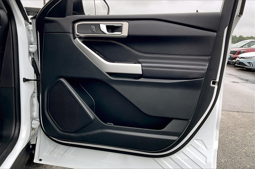 2021 Ford Explorer XLT - Photo 11