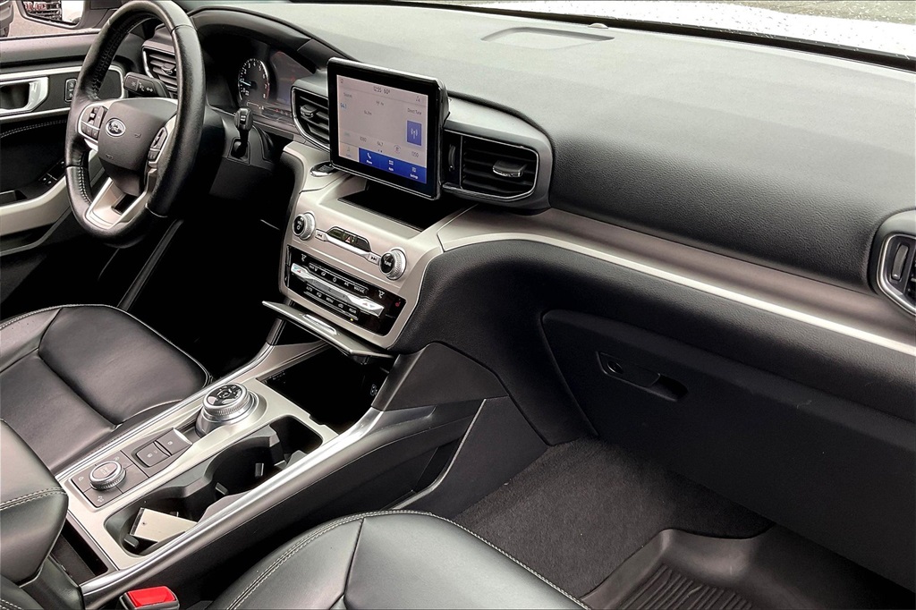2021 Ford Explorer XLT - Photo 13