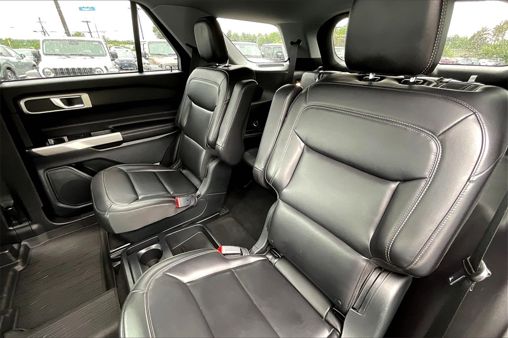 2021 Ford Explorer XLT - Photo 14