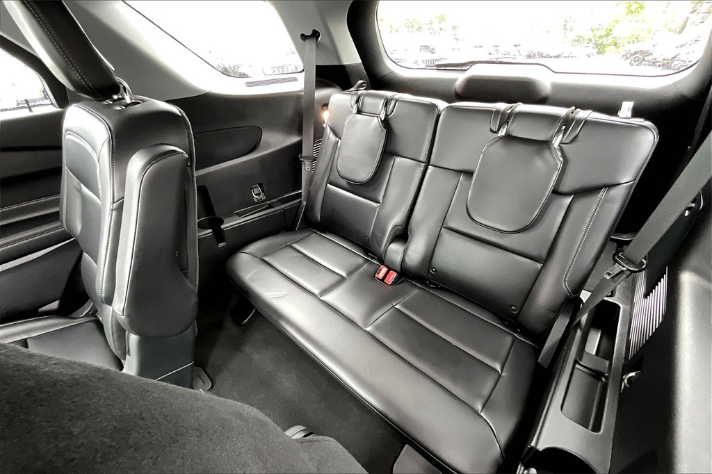 2021 Ford Explorer XLT - Photo 16