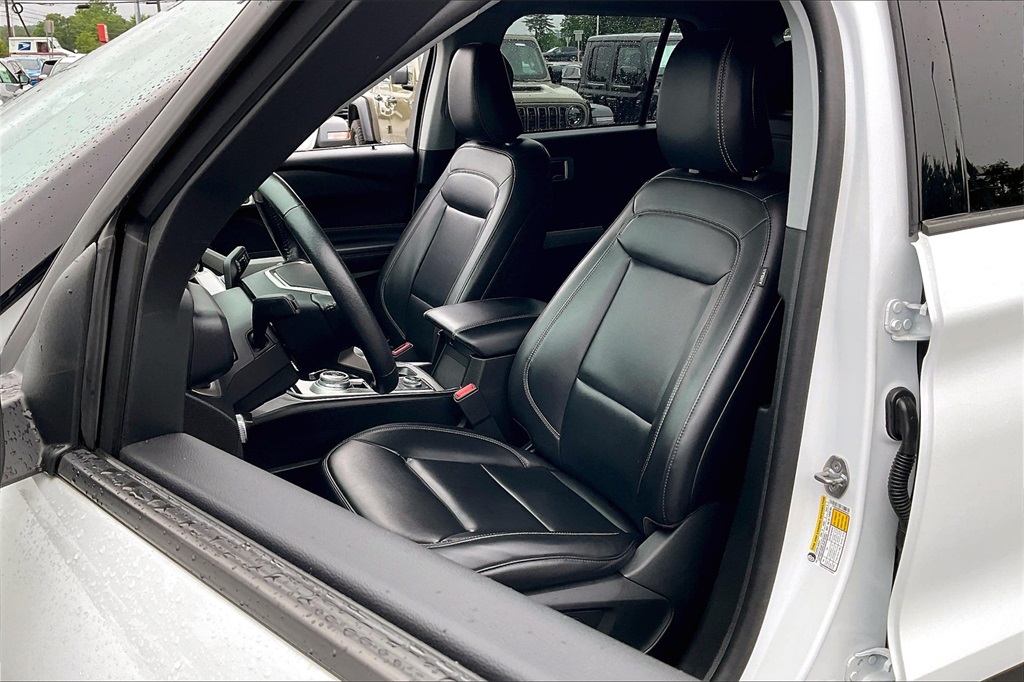 2021 Ford Explorer XLT - Photo 9