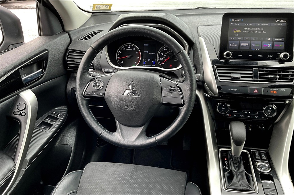 2022 Mitsubishi Eclipse Cross SEL - Photo 17