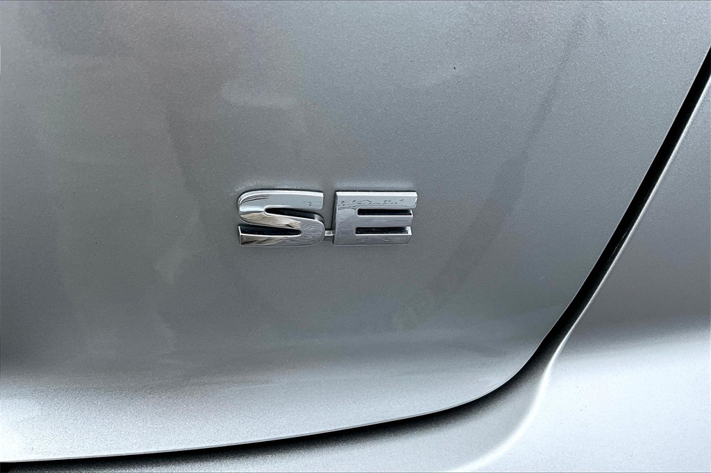 2022 Mitsubishi Eclipse Cross SEL - Photo 28