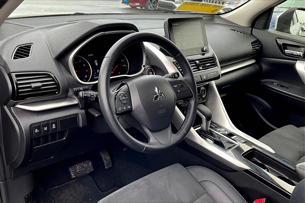 2022 Mitsubishi Eclipse Cross SEL - Photo 8