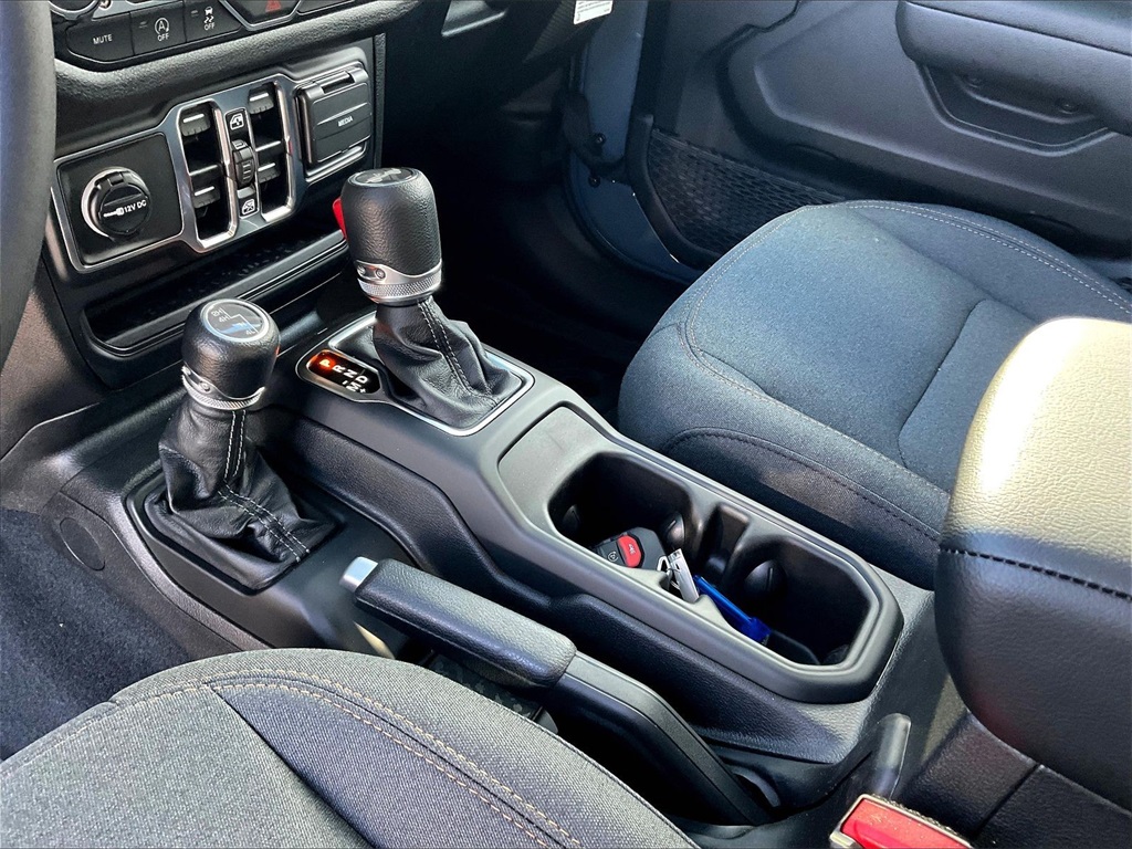 2026 Jeep Wrangler Sport S - Photo 14
