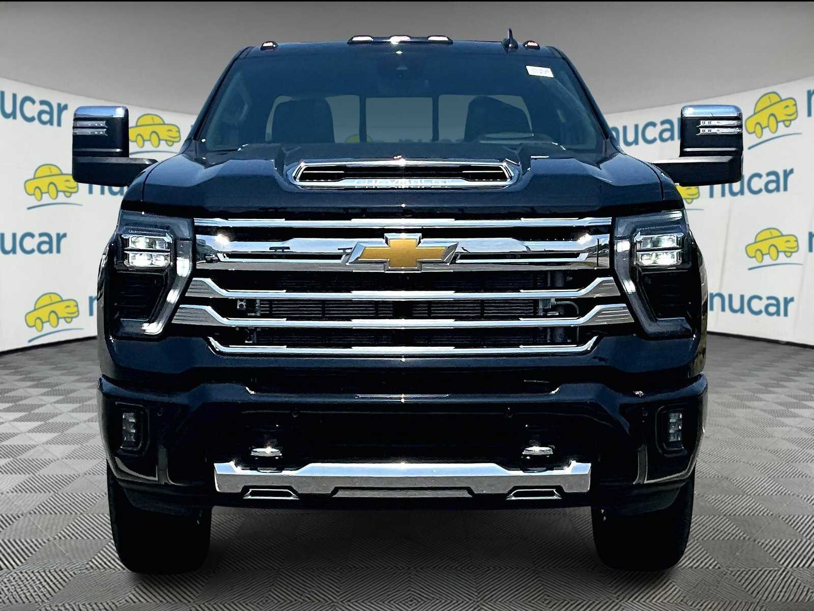2025 Chevrolet Silverado 2500HD High Country photo 4
