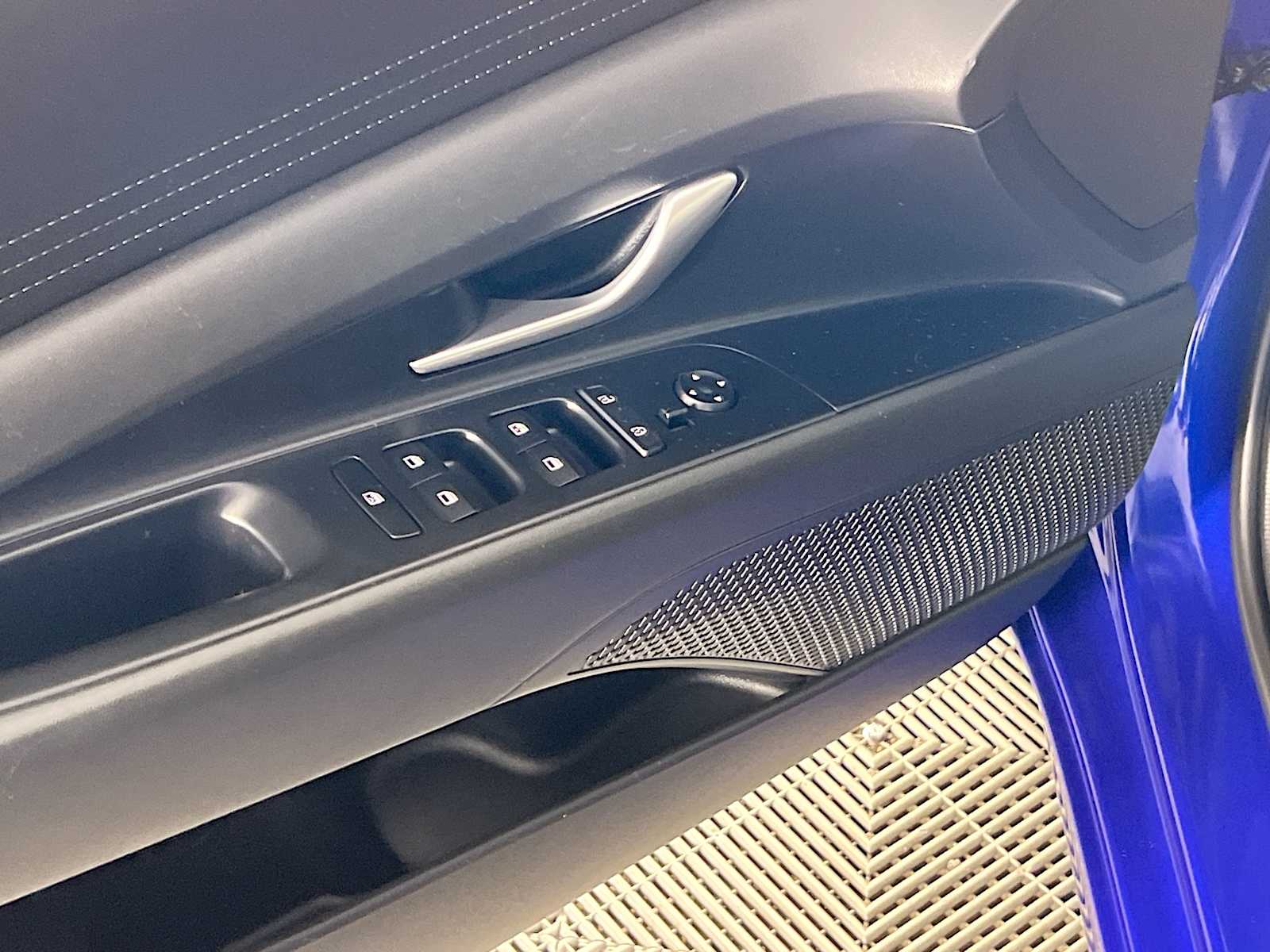 2024 Hyundai Elantra SEL - Photo 19