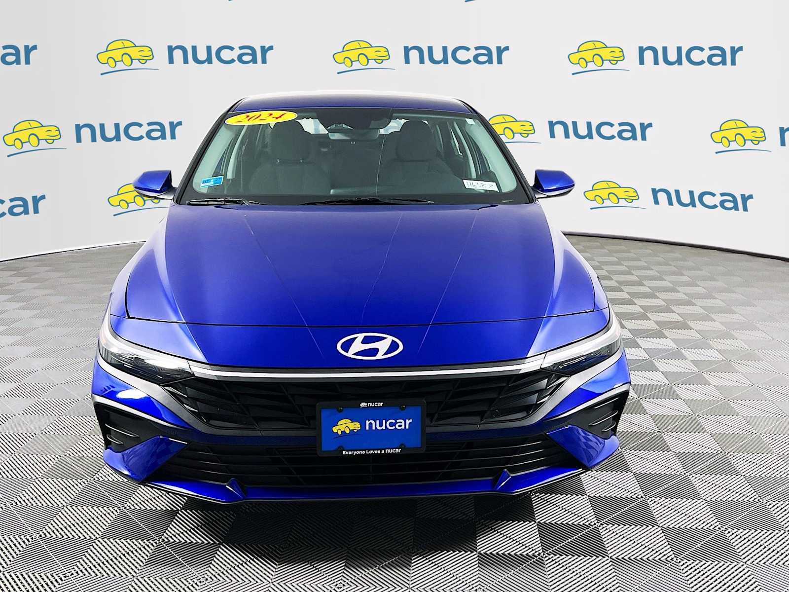 2024 Hyundai Elantra SEL - Photo 2