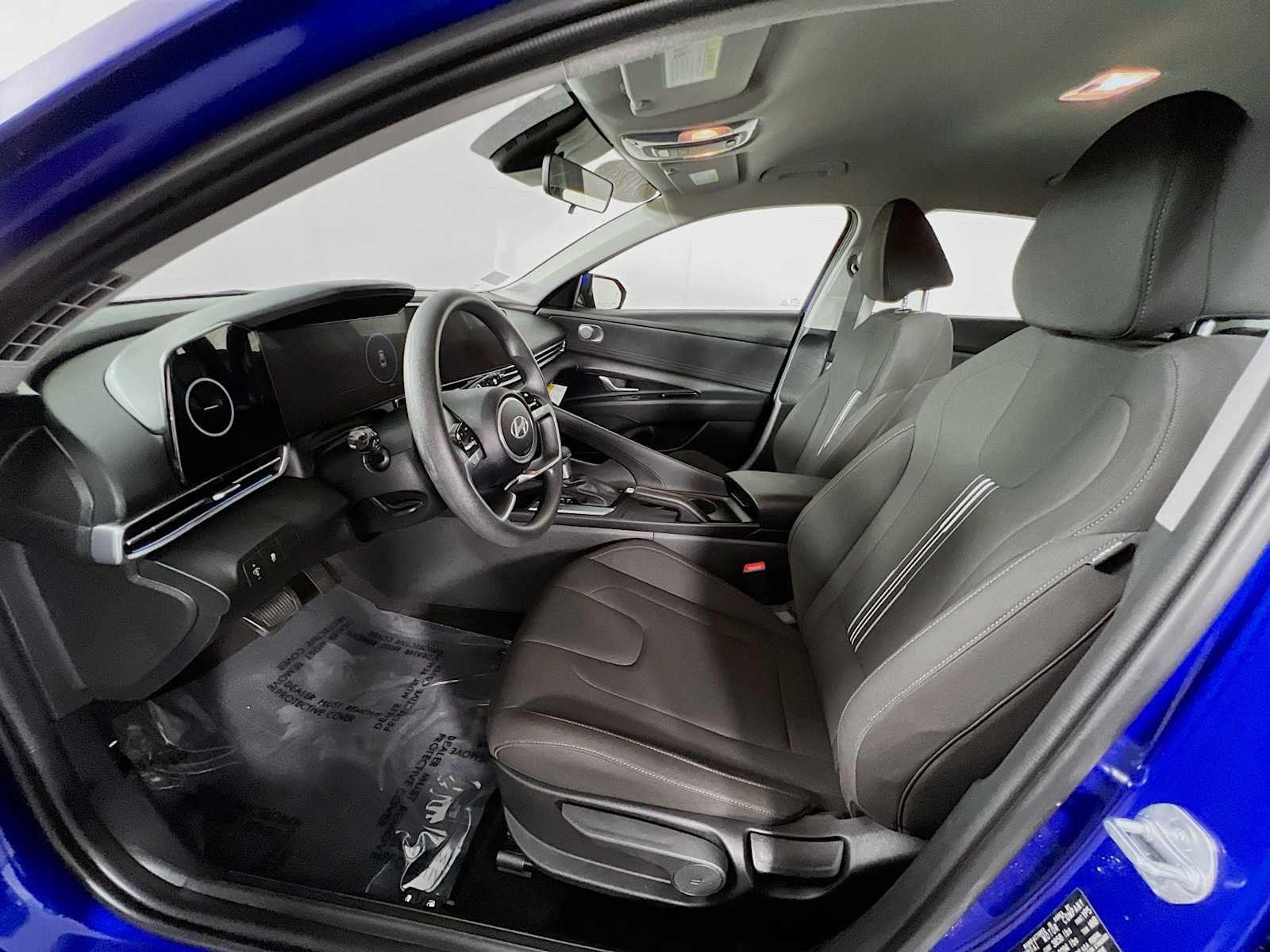 2024 Hyundai Elantra SEL - Photo 21