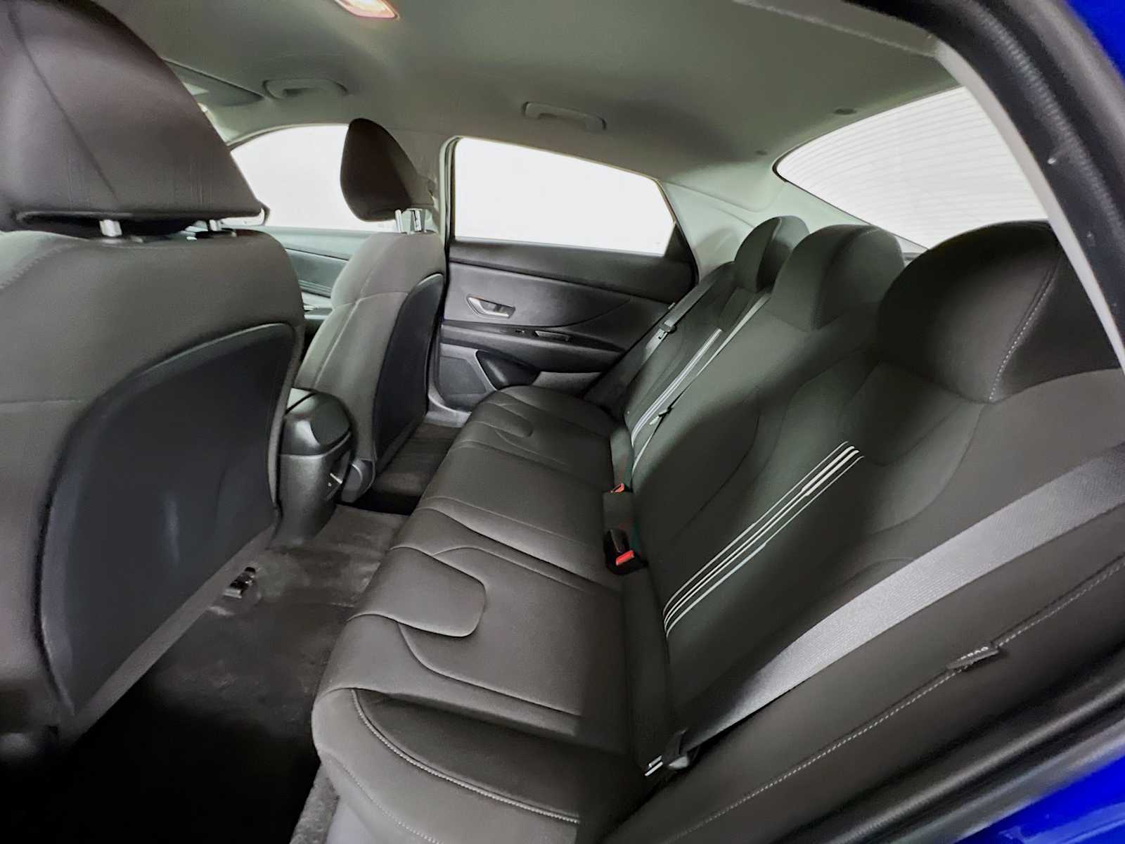 2024 Hyundai Elantra SEL - Photo 24