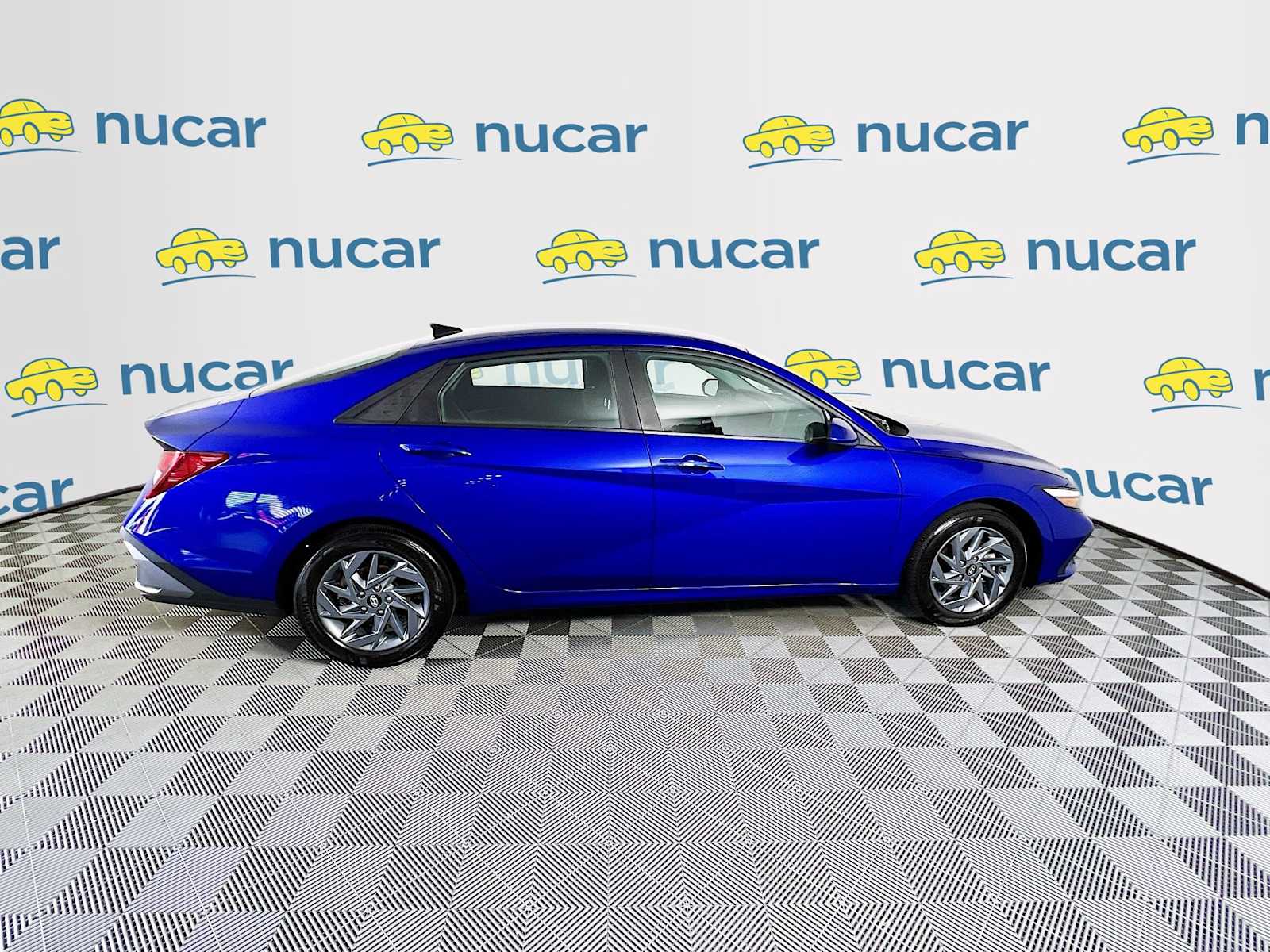 2024 Hyundai Elantra SEL - Photo 8