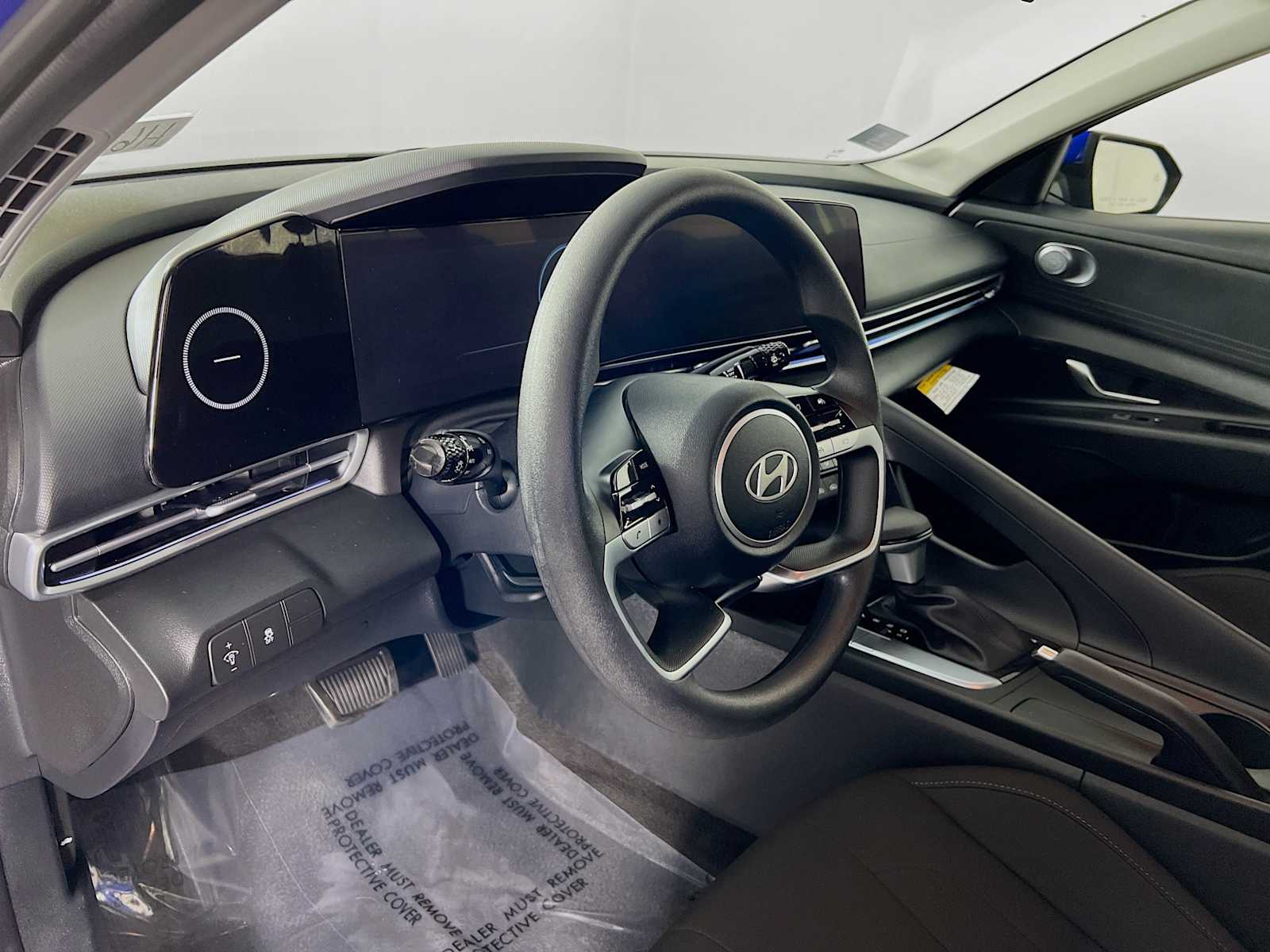 2024 Hyundai Elantra SEL - Photo 9