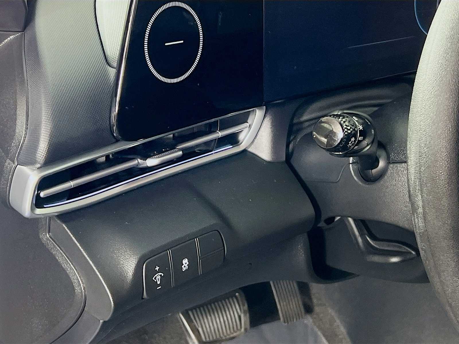 2024 Hyundai Elantra SEL - Photo 10