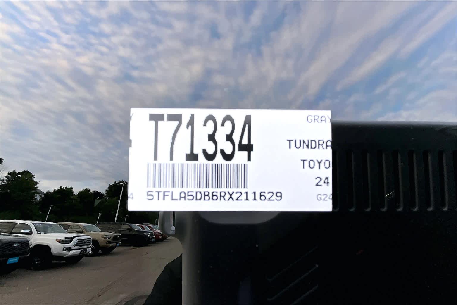 2024 Toyota Tundra SR5 - Photo 14