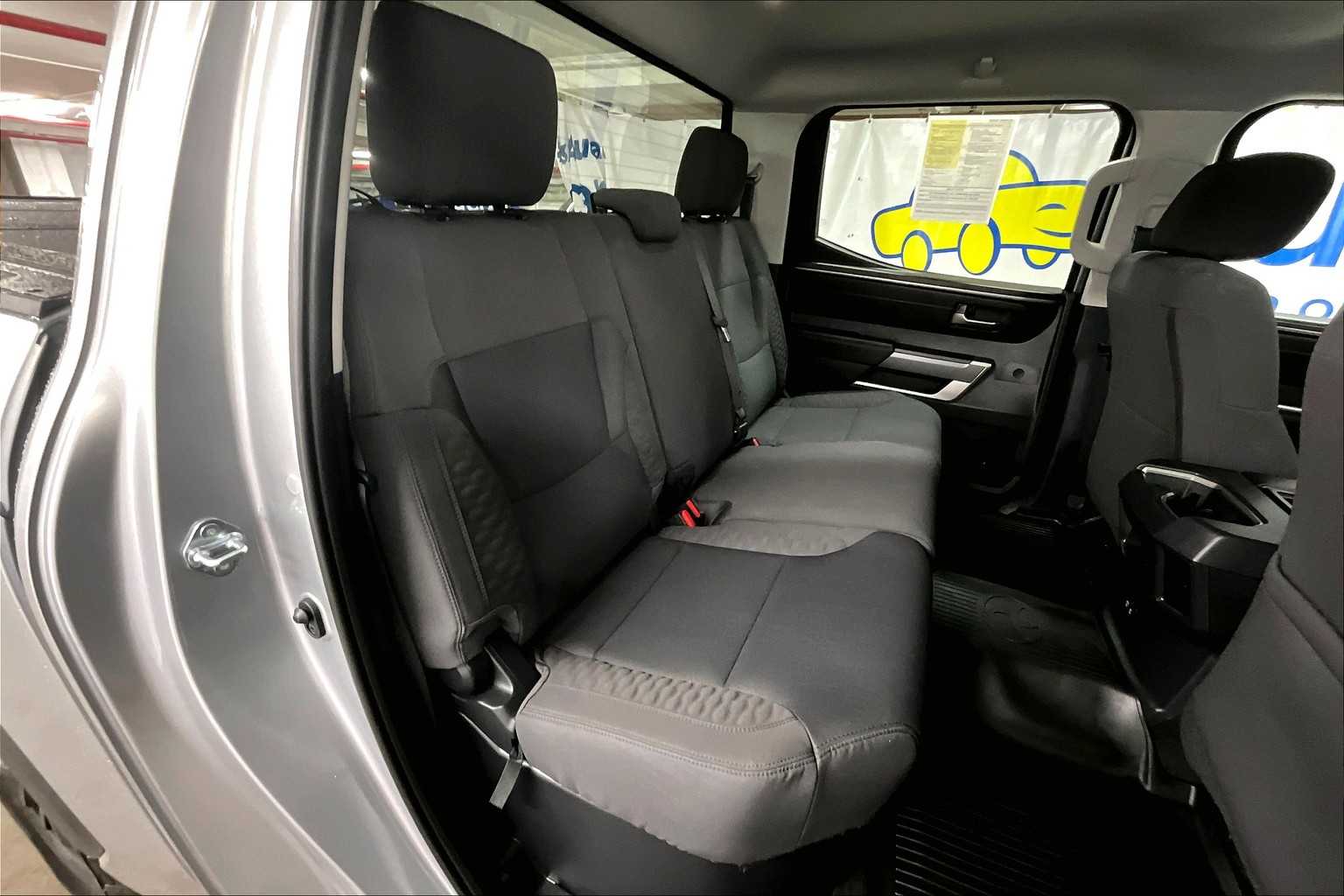 2024 Toyota Tundra SR5 - Photo 16