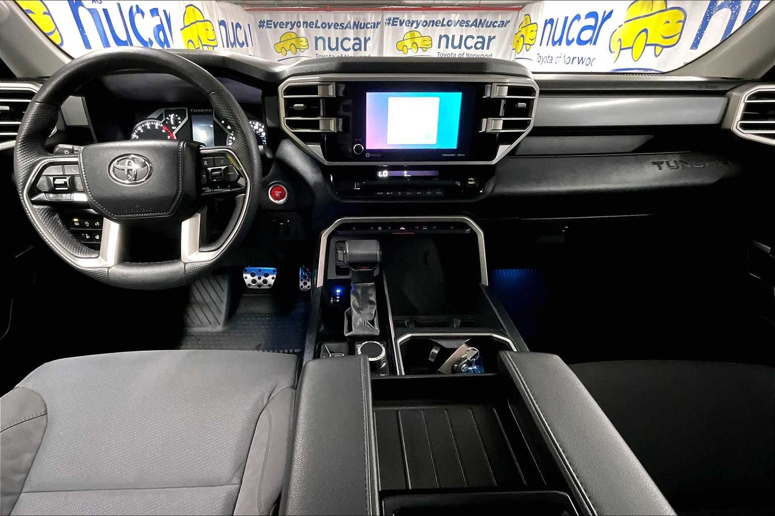 2024 Toyota Tundra SR5 - Photo 21