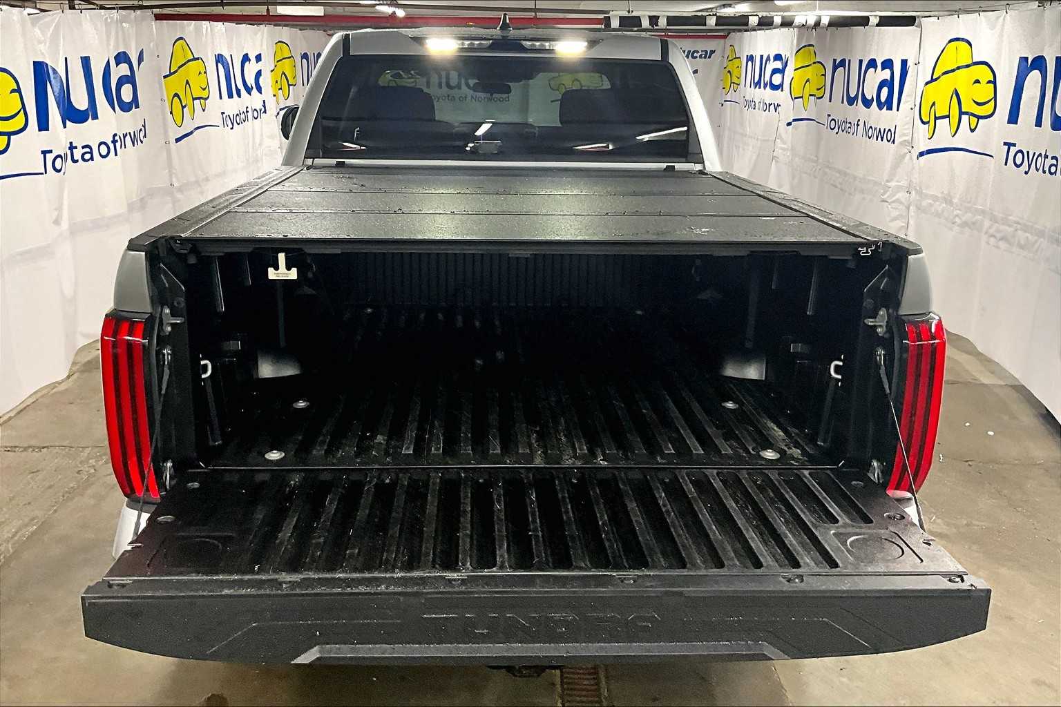2024 Toyota Tundra SR5 - Photo 31