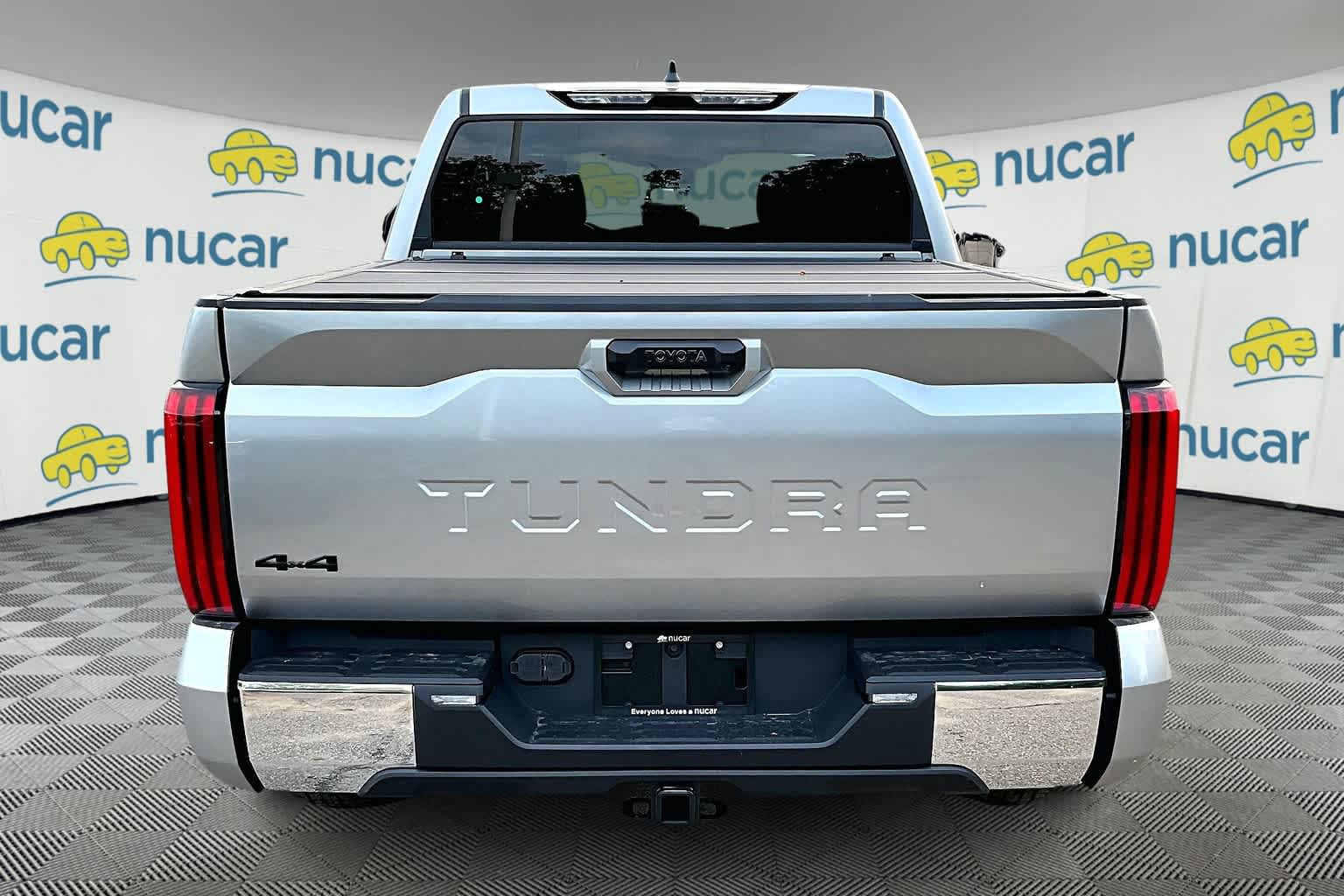 2024 Toyota Tundra SR5 - Photo 6