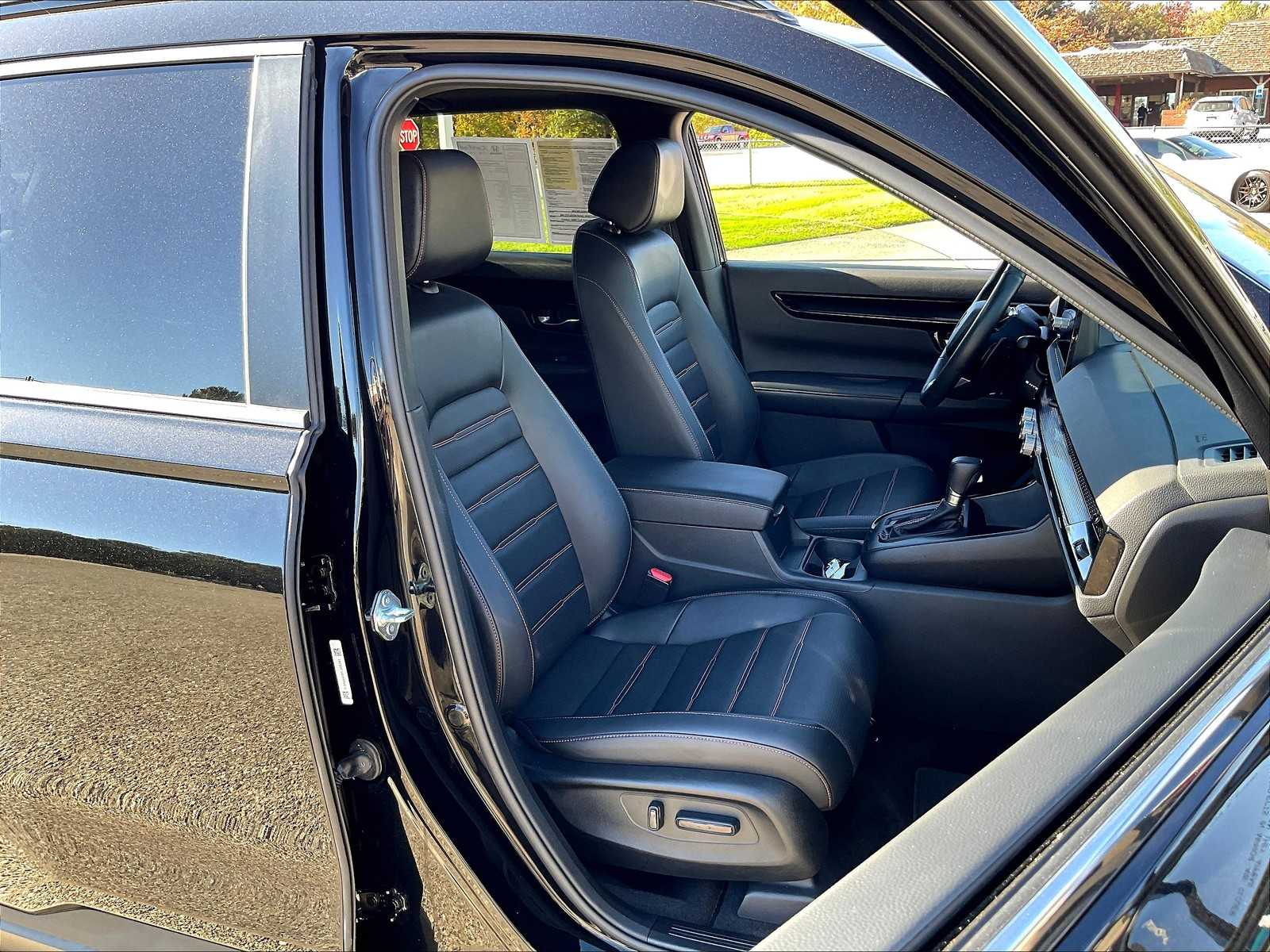 2023 Honda CR-V Hybrid Sport Touring - Photo 11