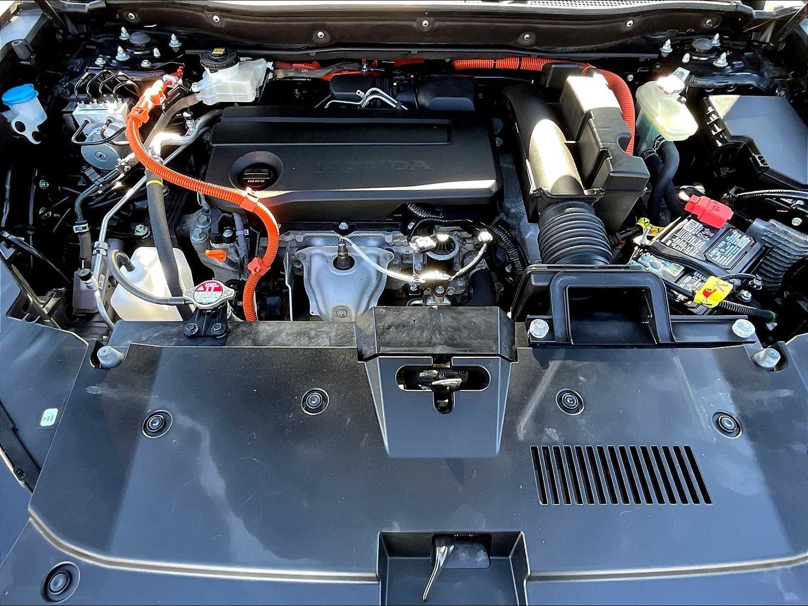 2023 Honda CR-V Hybrid Sport Touring - Photo 28