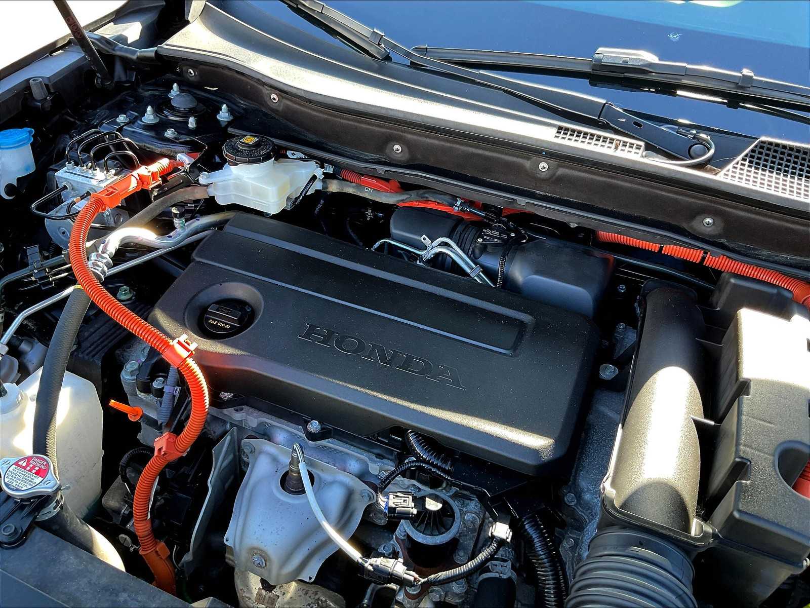 2023 Honda CR-V Hybrid Sport Touring - Photo 32