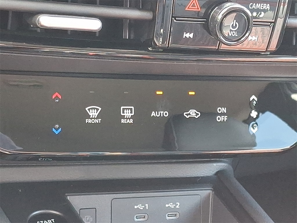 2025 Nissan Kicks SR - Photo 11