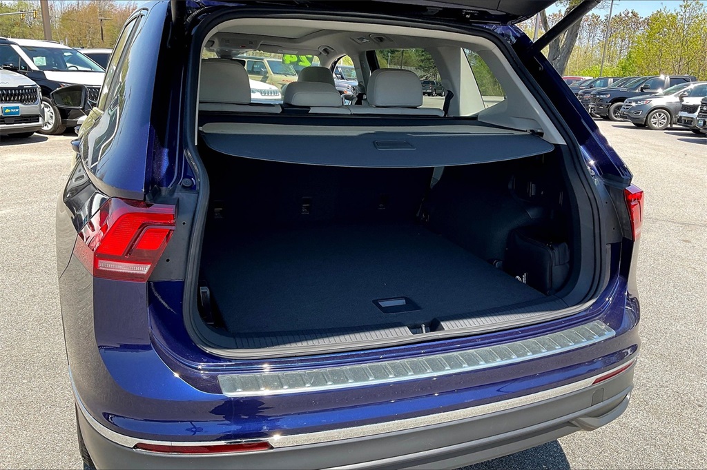 2024 Volkswagen Tiguan 2.0T SE - Photo 35