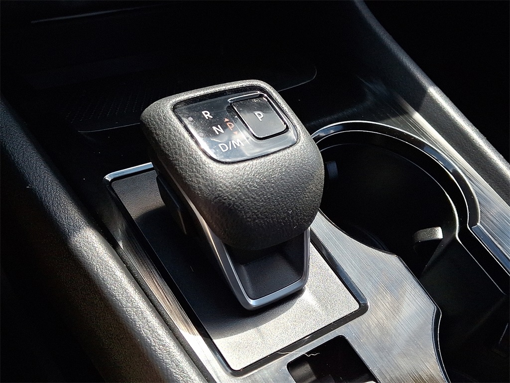 2023 Nissan Rogue SV - Photo 14