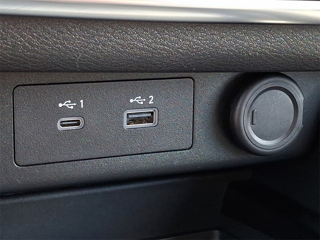 2023 Nissan Rogue SV - Photo 23