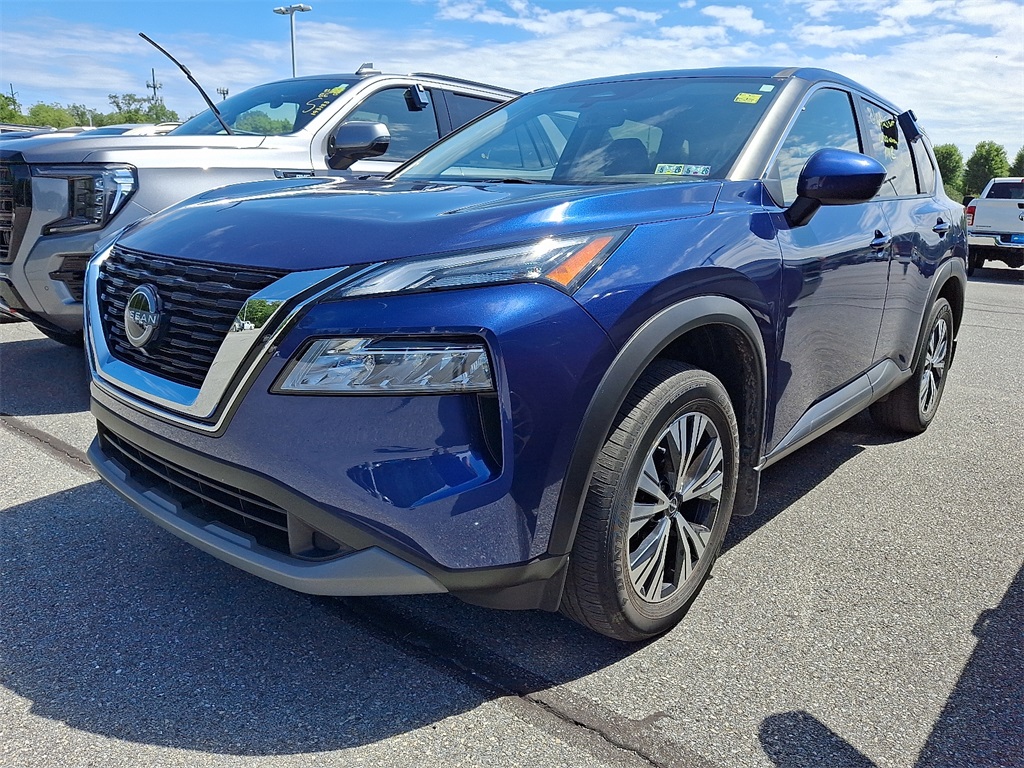 2023 Nissan Rogue SV - Photo 3