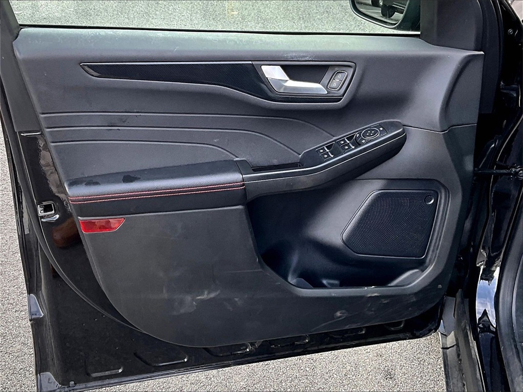 2024 Ford Escape ST-Line - Photo 9